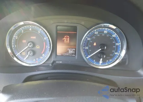 2018 Toyota Corolla Le z USA, uszkodzony, nr VIN 2T1BURHE8JC058446